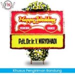 karangan Bunga Happy Wedding Bandung, Bunga Papan happy wedding Bandung, toko bunga papan bandung