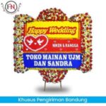 karangan Bunga Happy Wedding Bandung, Bunga Papan happy wedding Bandung, toko bunga papan bandung
